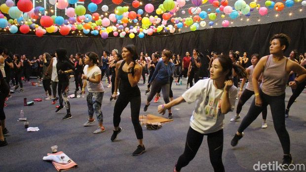 Latihan zumba
