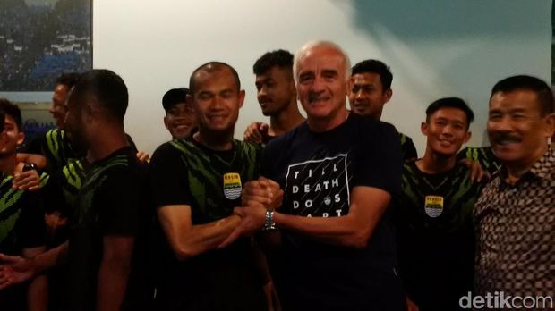 Mario Gomez, pelatih Persib