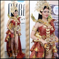 Netizen Malaysia pun membalas tudingan tersebut dengan menegaskan bahwa Srikandi dan keris bukan hanya budaya milik Indonesia. keris bukan ada saja di indonesia...di malaysia keris udah ada ketika zaman kesultanan melayu melaka...sekolah ngak ajar sejarah ya?? demikian bunyi salah satu balasan netizen Malaysia. Foto: Dok. Instagram @borneorepublicmalaysia, @sanjna_suri