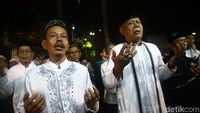 Karena itu, PBNU mendesak Perserikatan Bangsa-Bangsa (PBB) untuk segera mengusut kasus tersebut. 