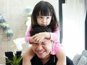 Gading Marten, Sosok Ayah Perhatian bagi Gempi