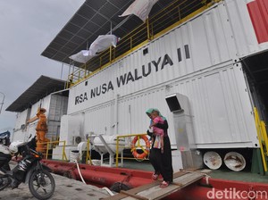 Cerita RS Apung Bantu Rawat Korban Gempa Palu