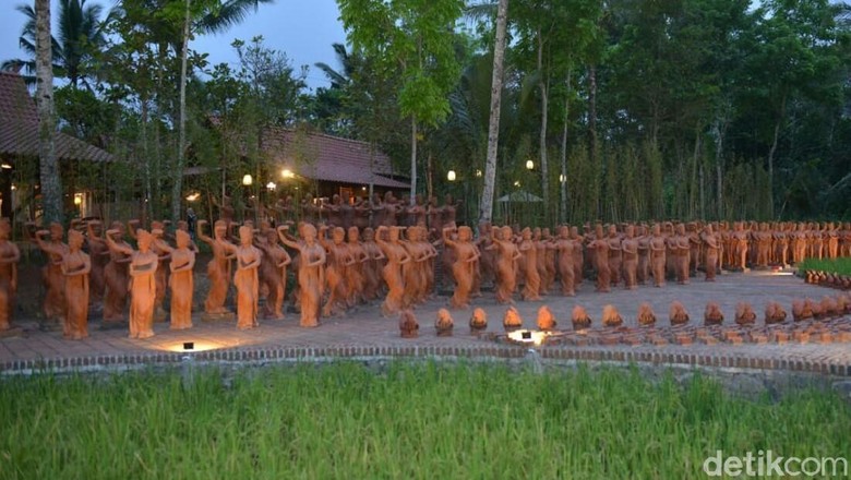Taman Gandrung Terakota (Ardian Fanani/detikTravel) Taman Gandrung Terakota (Ardian Fanani/detikTravel)