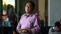 Wakil Bupati Bekasi Eka Supria Atmaja menyambangi KPK terkait kasus dugaan suap Meikarta.
