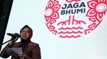 Melihat Hutan Kota di Jakarta