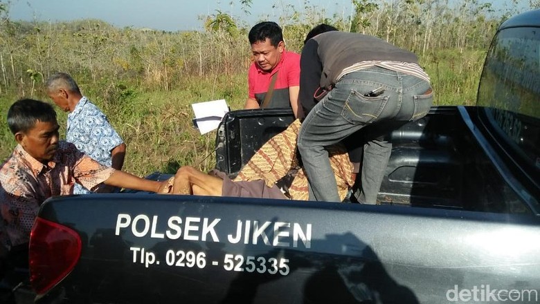 Mbah Parijah Ditemukan Tak Bernyawa di Tengah Hutan Blora Mbah Parijah Ditemukan Tak Bernyawa di Tengah Hutan Blora