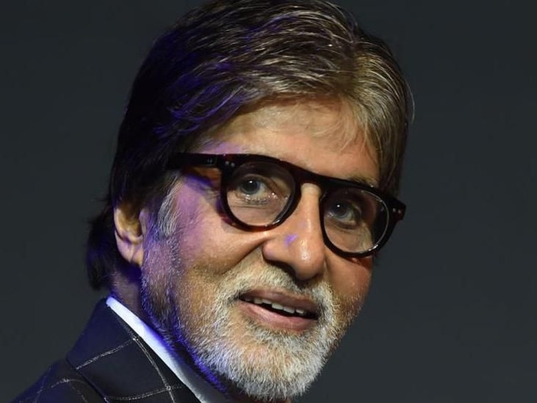 Amitabh Bachchan di Usia 77, Jadi Vegetarian dan Makan Sederhana Amitabh Bachchan di Usia 77, Jadi Vegetarian dan Makan Sederhana