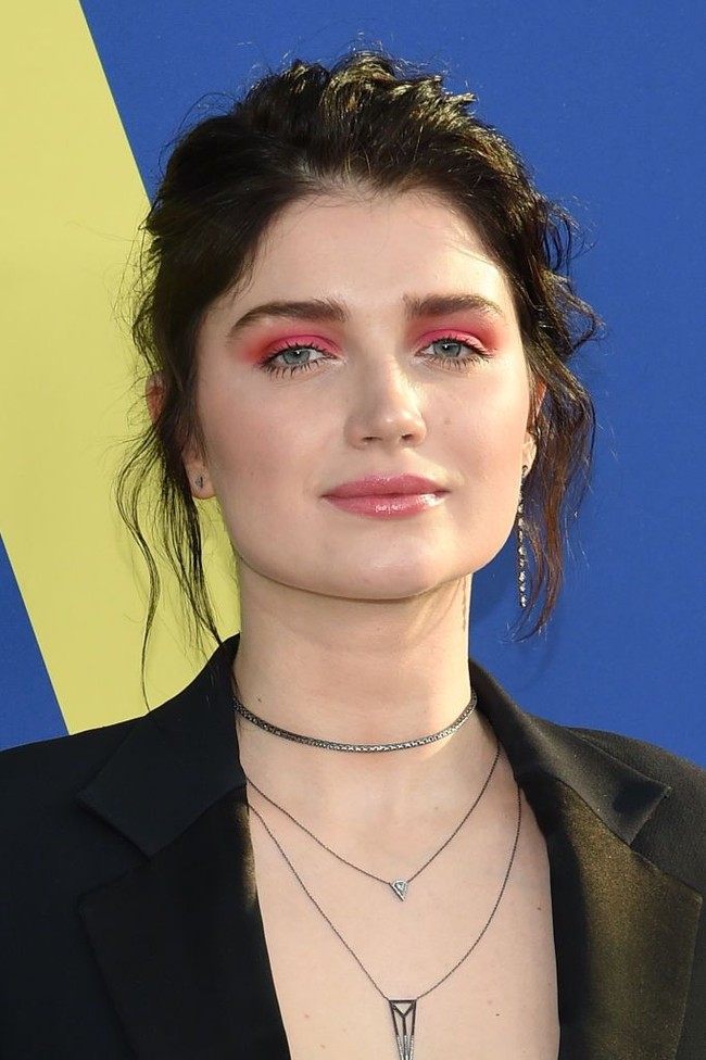 Lahir di Dublin, Irlandia, kini wanita bernama lengkap Memphis Eve Hewson ini tinggal di Brooklyn, New York City. Foto: Getty Images