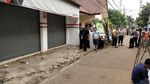 Foto: Suasana Jelang Rekonstruksi Pembunuhan Satu Keluarga