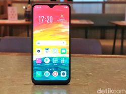 Penampakan Oppo A7 yang Tampil Mewah dan Menawan