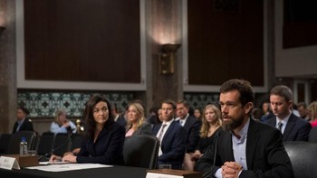 Bersama pendiri Twitter, Jack Dorsey. Foto: Getty Images