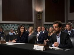 Sheryl, Tangan Kanan Zuckerberg yang Terancam