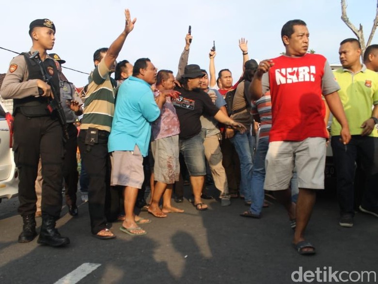 Polisi Tulungagung Jerat Pembunuh Pasutri Pasal Pembunuhan Berencana Polisi Tulungagung Jerat Pembunuh Pasutri Pasal Pembunuhan Berencana