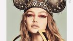 Pesona Gigi dan Bella Hadid dalam Konsep Mickey Mouse