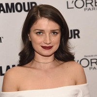 Eve Hewson merupakan putri dari vokalis U2, Bono, dan istrinya, Ali Hewson. Lahir pada 7 Juli 1991, wanita berdarah Irlandia ini memutuskan terjun ke dunia hiburan saat dewasa. Foto: Getty Images