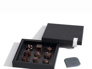 Seniman Ini Buat Cokelat yang Terinspirasi dari Kombinasi Rasa Hong Kong dan Australia