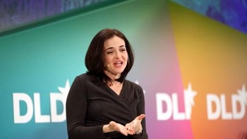 Dunia di mana pria mengurusi separuh rumah tangga dan wanita mengurusi separuh institusi akan menjadi dunia yang jauh lebih baik, kata Sheryl suatu ketika. Foto: Getty Images