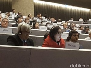 Kementerian LHK Minta Tiga Industri Kurangi Plastik