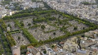 Pemakaman kuno Pere Lachaise di Paris, Prancis muncul sebagai setting adegan klimaks dalam film Fantastic Beasts: The Crimes of Grindelwald, seri kedua dari Fantastic Beasts (iStock)  