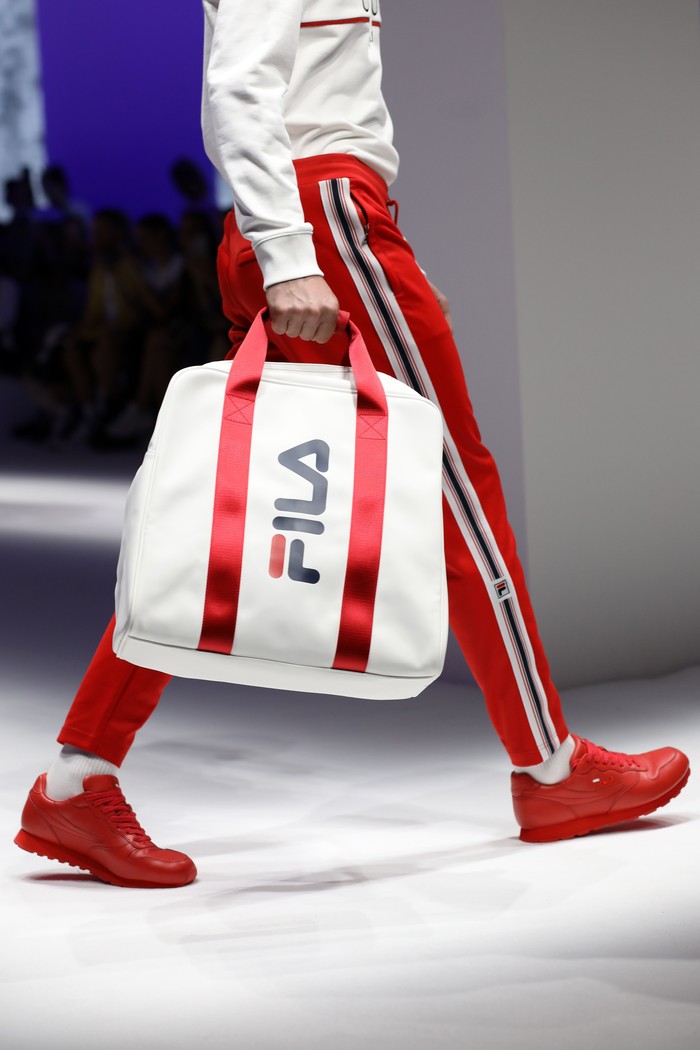 Logo Fashion