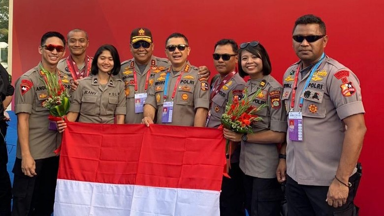 Polri Sabet Juara III Kejuaraan Menembak Pistol di China Polri Sabet Juara III Kejuaraan Menembak Pistol di China