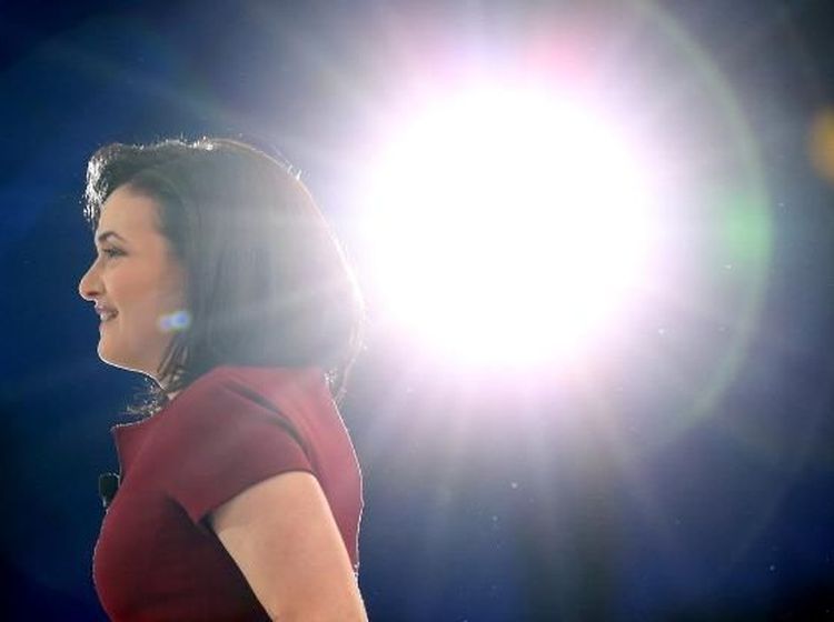 Sheryl, Tangan Kanan Zuckerberg yang Terancam