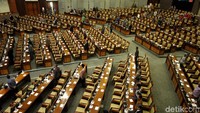 Sebanyak 310 anggota dewan absen pagi ini.