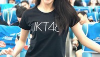 Shania Junianantha atau akrab disapa Shanju sebenarnya punya posisi penting di JKT 48. Ia merupakan salah satu front liner sekaligus pernah menjadi kapten Team J. Tapi baru-baru ini ia memutuskan untuk menyudahi karirnya bersama JKT 48. Foto: instagram @jkt48shanju