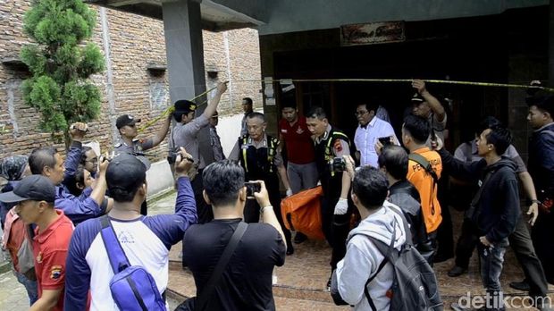 Pemuda di Pekalongan Ini Habisi Ibu Kandungnya Memakai Sabit