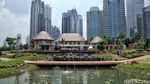 Melihat Hutan Kota di Jakarta
