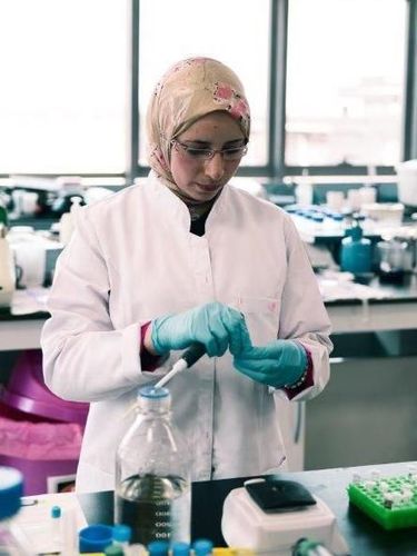 Tiga Hijabers Raih Penghargaan Science Dunia, Siapa Mereka?