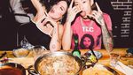 Tiada Hari Tanpa Pizza, Ini Pose Halsey Saat Menyantap Pizza