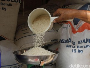 Mencermati Surplus Beras Nasional