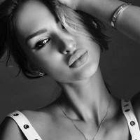 Wow! Saya telah memiliki gelar itu dua tahun berturut-turut dan di platform yang berbeda. Saya bahkan tidak menyadari adanya voting tentang ini. Tapi terima kasih semuanya karena memilih saya! Saya sungguh menghargai dukungan itu, ungkap Katya pada FHM. Foto: Instagram