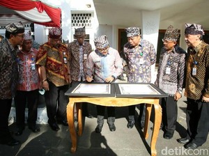 Tenaga Kesehatan dan Puskesmas di Banyuwangi Raih Penghargaan