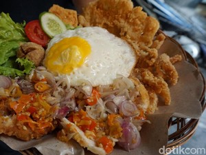 Bakso & Ayam Geprek Sewot: Huaah! Ini Geprek Maroek dan Duo Maut yang Pedas Nendang