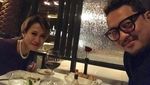 Ketika Presenter Kondang, Rosianna Silalahi Makan sate Kulit Ayam dan Ngopi