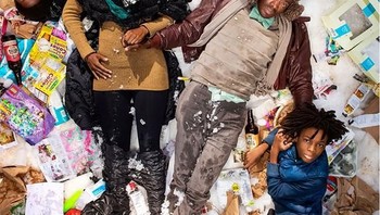 Diharapkan dapat menumbuhkan kepedulian kepada lingkungan. Foto: Gregg Segal