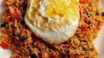 Cuman Punya Nasi dan Sayuran? Bikin Saja Nasi Goreng Enak