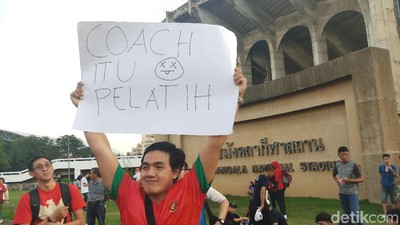 Indonesia Tersingkir dari Piala AFF, Meme Lucu pun Bertebaran