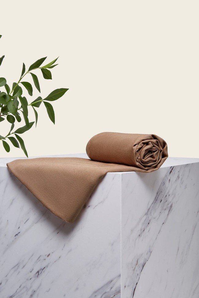 Berbeda negara, berbeda kualitas, berbeda pula harganya. Rentang harganya pun cukup jauh, mulai dari Rp 55.000 hingga 20 US$ atau sekitar Rp 300.000.  Foto:Dok. Haute Hijab