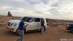 Menaklukkan Gurun Sahara dengan Mobil Nissan