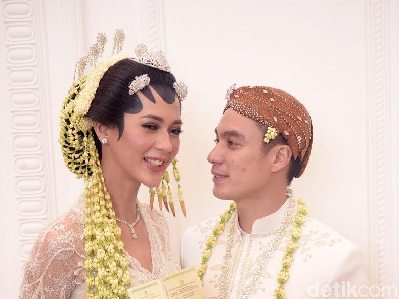 Wulan Guritno Sebut Bumil, Paula Verhoeven Sudah Hamil? Wulan Guritno Sebut Bumil, Paula Verhoeven Sudah Hamil?