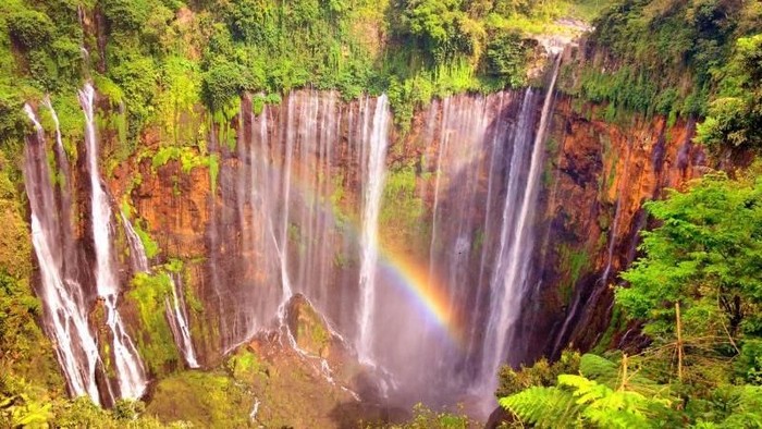 Air terjun di Lumajang