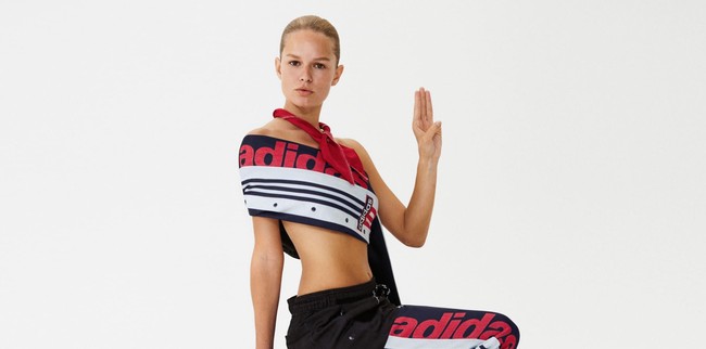 Adidas mendulang keuntungan USD 1,6 miliar tahun ini. Brand sportwear asal Jerman ini menempati urutan 9 sebagai perusahaan paling mendominasi industri fashion. Foto: Dok. Adidas