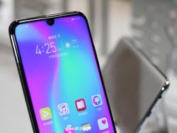 Penampakan Honor 10 Lite, Ponsel Murah Berpenampilan Mewah
