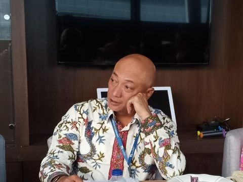 Director of In Branch Channel AXA Mandiri, Henky Oktavianus 