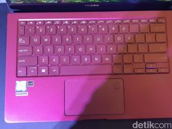 Ini Asus Zenbook S UX391UA, si Cantik yang Bertenaga