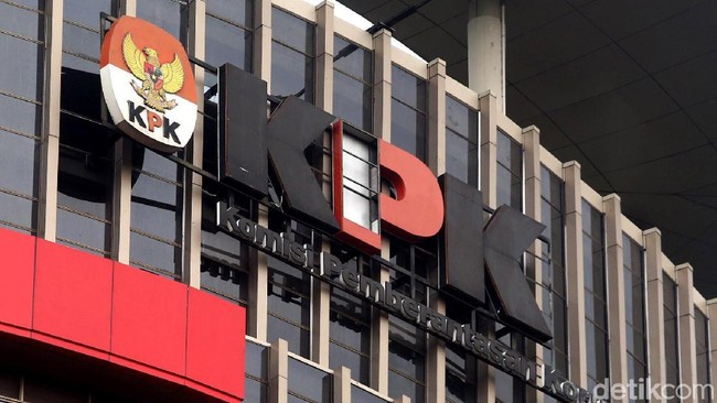Staf Cucu Usaha Kena OTT KPK, Ini Profil Humpuss