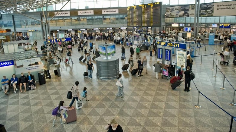 bandara-bandara paling keren di dunia Helsinki, Finland - August 28, 2011; Helsinki Airport or Helsinki-Vantaa Airport is the main international airport of the Helsinki metropolitan region and the whole of Finland. It is located in Vantaa, Finland, about 17.0 km of Helsinki city centre. Originally built for the 1952 Summer Olympics in Helsinki, the airport served 14,865,871 passengers in 2011 and it is the fourth largest airport in the Nordic countries. It provides jobs for 20,000 people and there are 1,500 companies who operate at this airport.